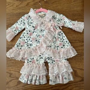 Haute Baby Flower/ lace two piece set